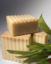 Load image into Gallery viewer, Oatmeal Honey & Goat Milk Soap